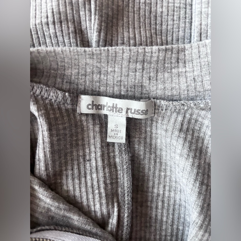 Charlotte Russe Gray Ribbed Bodysuit w/ Cut Out Shoulders - Picture 6 of 6
